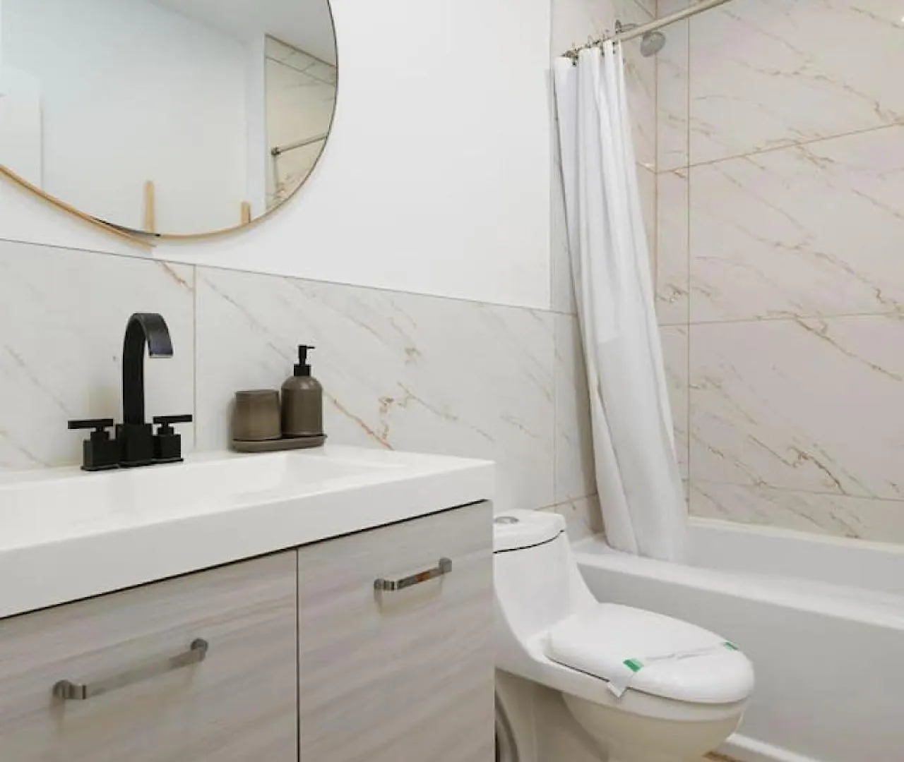 Delightful 2Br In Village Downtown Zh1 Montreal 0*,  Canada