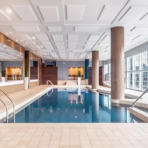 Warwick Le Crystal - Montréal