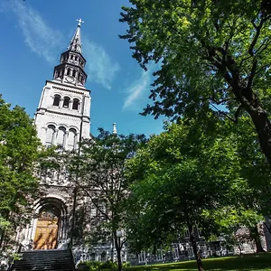 Hotel The Grey Nuns By Concordia, Montréal